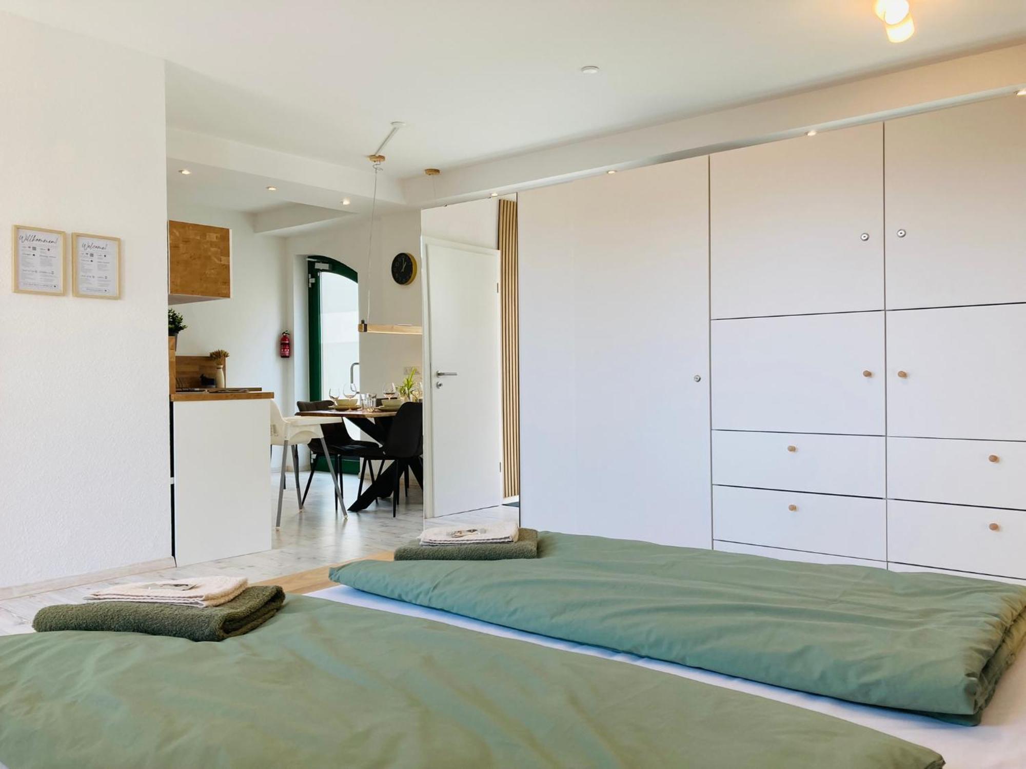 Studioimodernizentrumiwlaniparkplatzidisneyplus Apartment